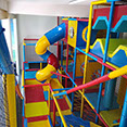 juegos infantiles, tobogan, Resbaladillas, Resbaladeros, laberintos, Playground, alberca de pelotas.